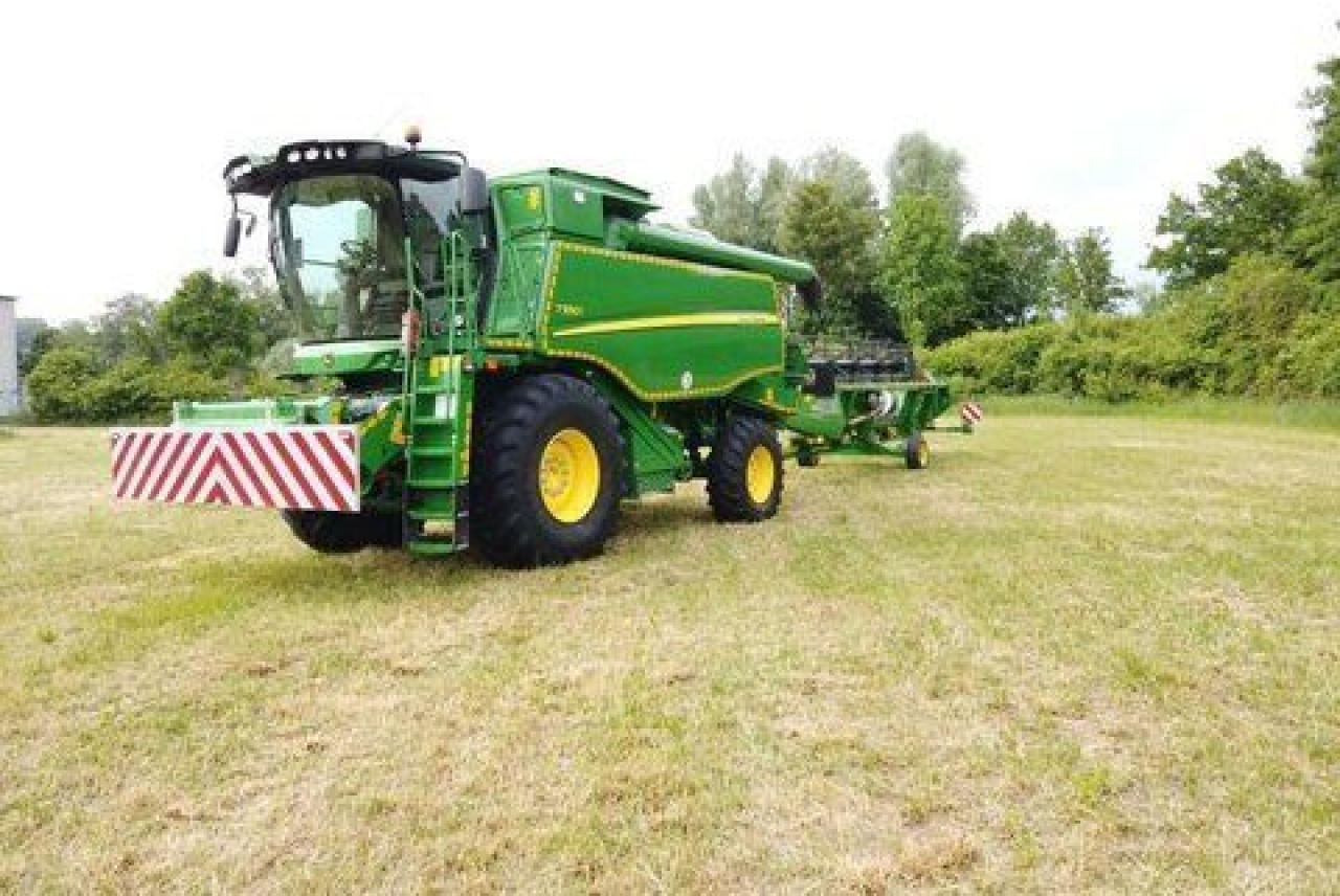 John Deere mähdrescher t 550 i - Combină de recoltat cereale: Foto 2 John Deere mähdrescher t 550 i - Combină de recoltat cereale: Foto 2