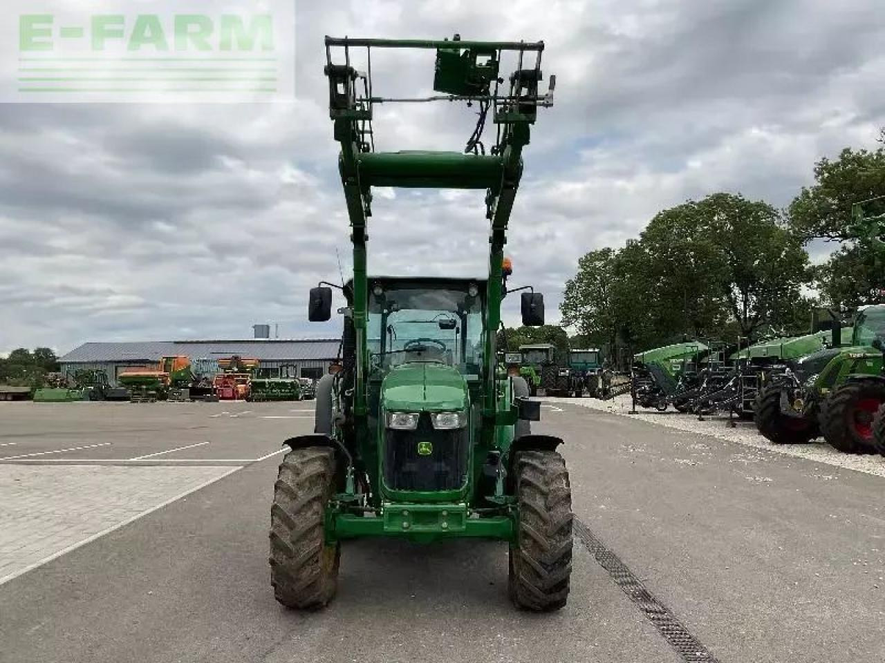 John Deere marque john deere - Tractor agricol: Foto 3 John Deere marque john deere - Tractor agricol: Foto 3