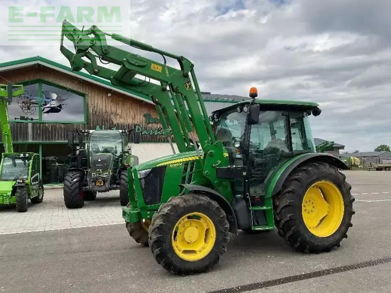 John Deere marque john deere - Tractor agricol: Foto 1 John Deere marque john deere - Tractor agricol: Foto 1