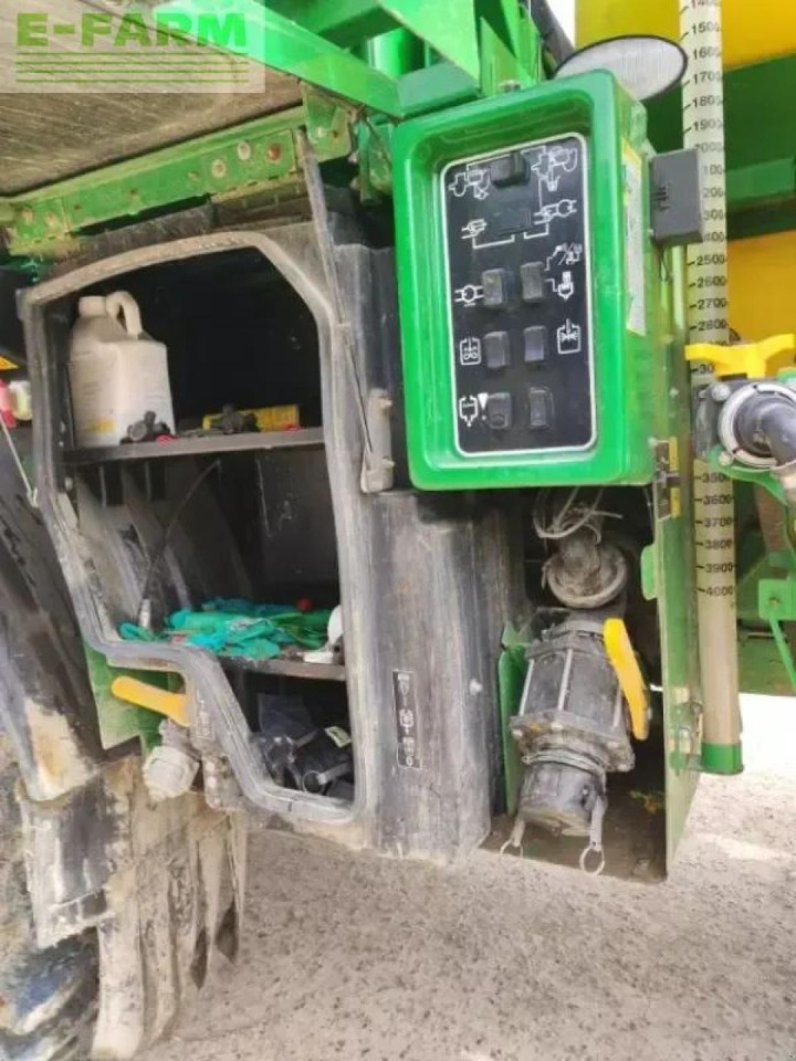 John Deere r4040i - Maşină de erbicidat tractata: Foto 5 John Deere r4040i - Maşină de erbicidat tractata: Foto 5