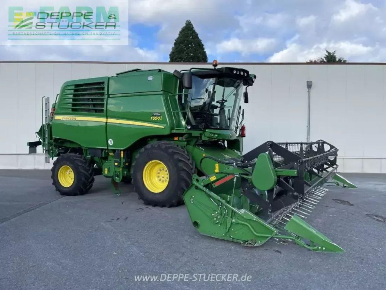 John Deere t550 mit 622r - Combină de recoltat cereale: Foto 1 John Deere t550 mit 622r - Combină de recoltat cereale: Foto 1