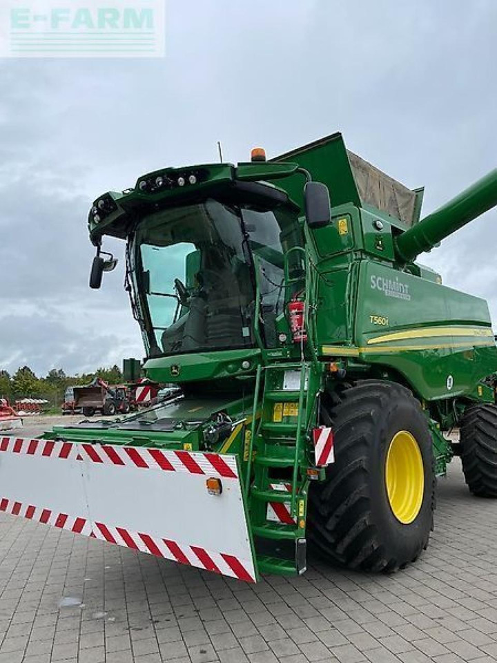 John Deere t560 - Combină de recoltat cereale: Foto 3 John Deere t560 - Combină de recoltat cereale: Foto 3
