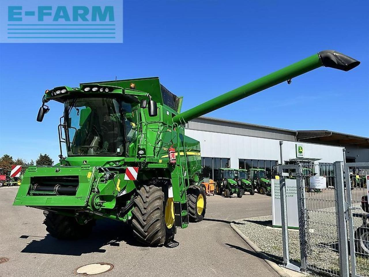 John Deere t560i hm - Combină de recoltat cereale: Foto 1 John Deere t560i hm - Combină de recoltat cereale: Foto 1
