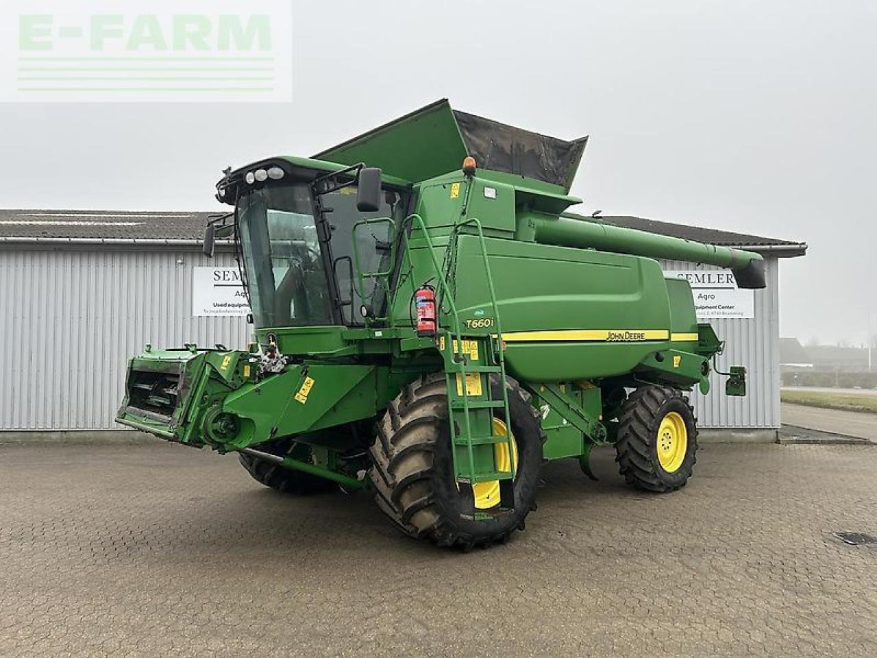 John Deere t660 - Combină de recoltat cereale: Foto 1 John Deere t660 - Combină de recoltat cereale: Foto 1