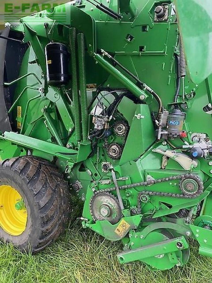 John Deere v 461 r - Presă baloţi dreptunghiulari: Foto 4 John Deere v 461 r - Presă baloţi dreptunghiulari: Foto 4