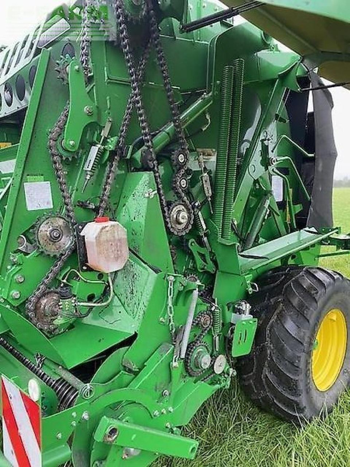 John Deere v 461 r - Presă baloţi dreptunghiulari: Foto 5 John Deere v 461 r - Presă baloţi dreptunghiulari: Foto 5