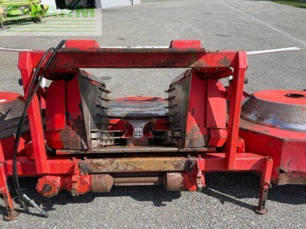 Kemper champion 4500 - Utilaje pentru maşină de recoltat furaj: Foto 4 Kemper champion 4500 - Utilaje pentru maşină de recoltat furaj: Foto 4