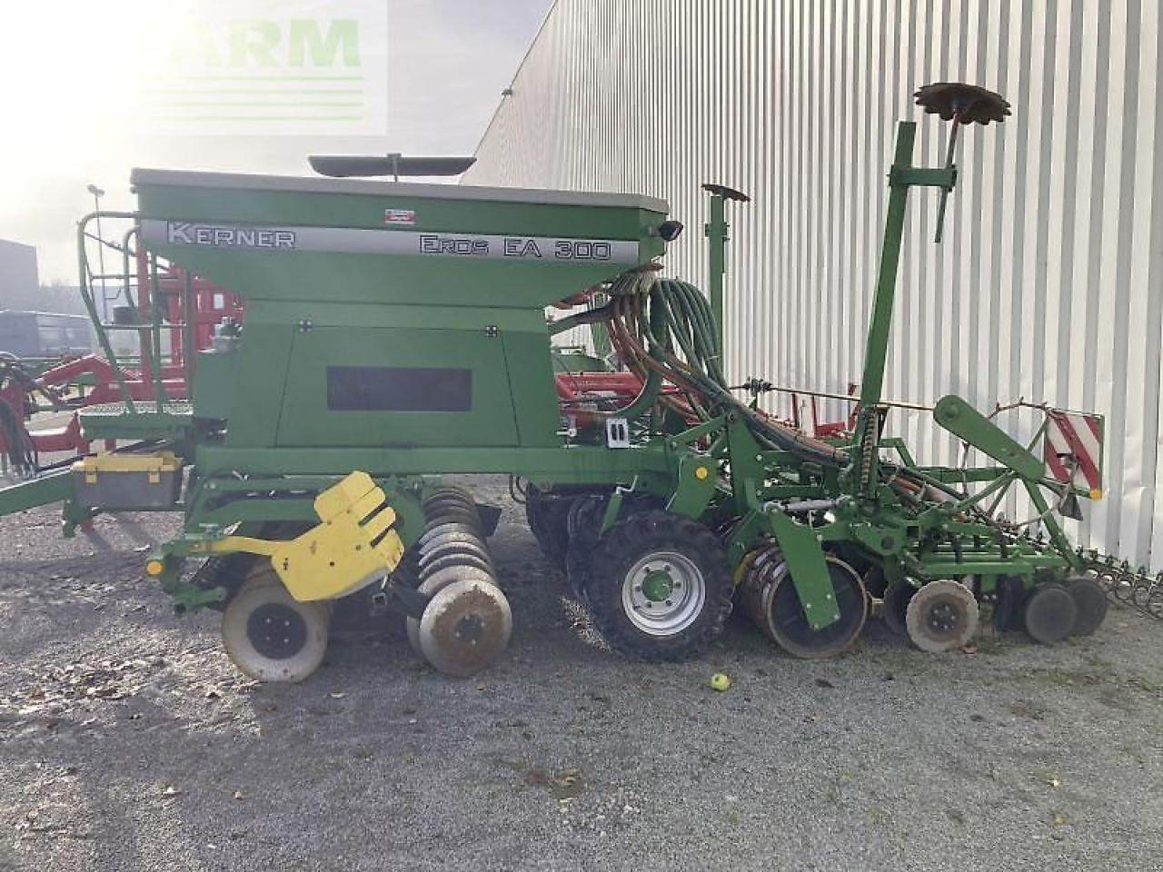 Kerner eros ea 300 - Semănătoare: Foto 1 Kerner eros ea 300 - Semănătoare: Foto 1