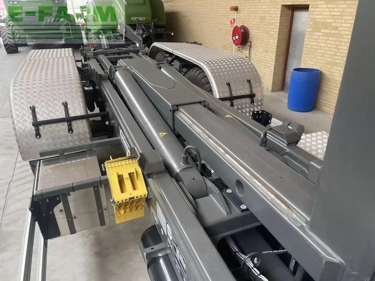 Krampe thl 21l - Remorcă autobasculantă agricolă: Foto 3 Krampe thl 21l - Remorcă autobasculantă agricolă: Foto 3