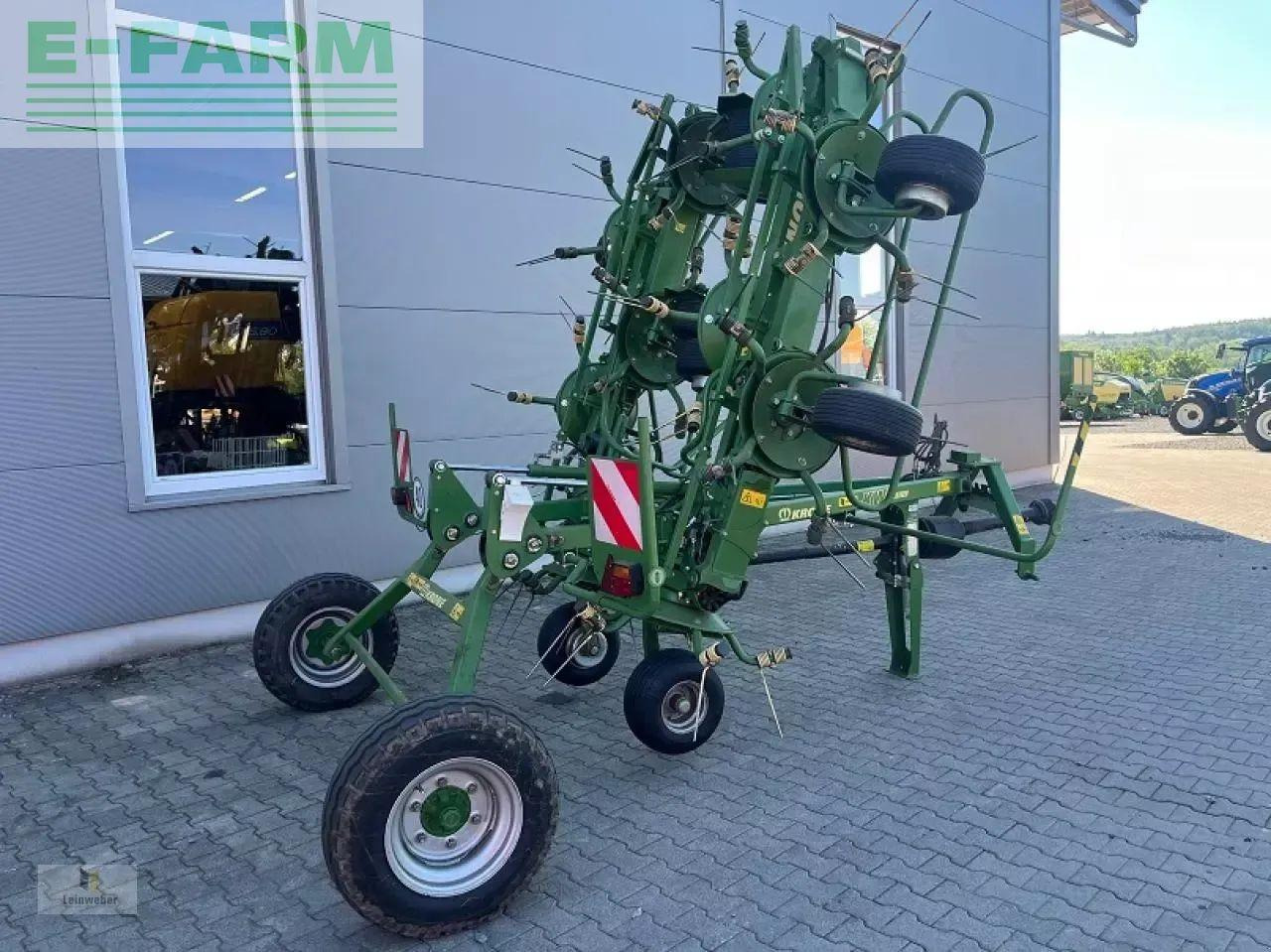 Krone kwt 10.02/10 - Maşină de întors fânul: Foto 4 Krone kwt 10.02/10 - Maşină de întors fânul: Foto 4