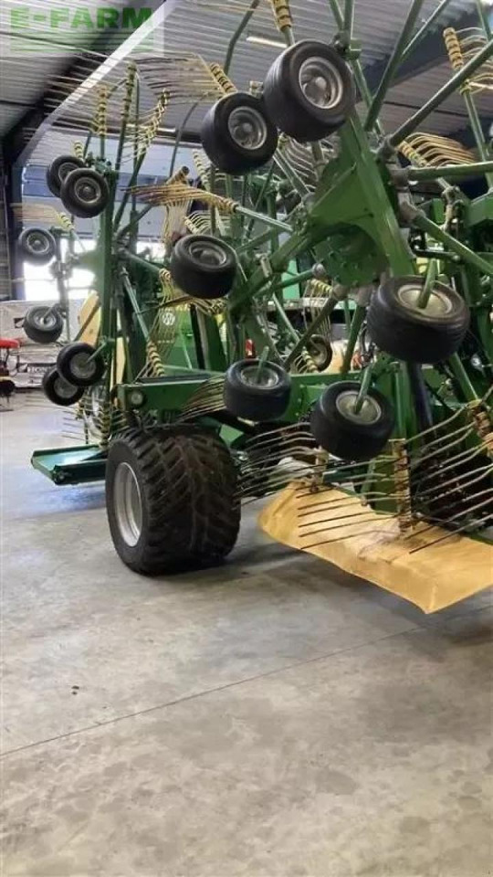 Krone swadro tc 1370 demo - Maşină de întors fânul: Foto 5 Krone swadro tc 1370 demo - Maşină de întors fânul: Foto 5