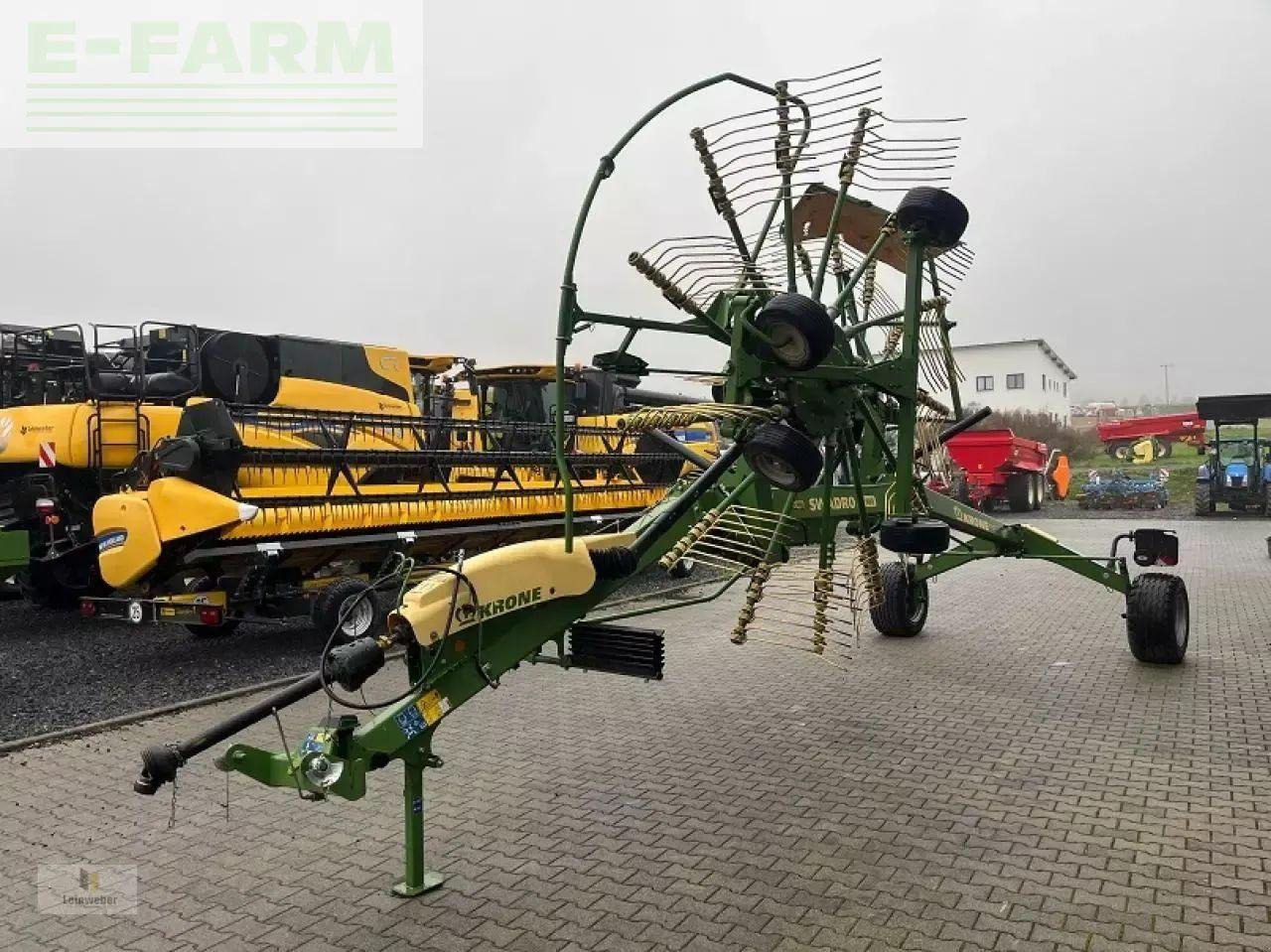 Krone swadro ts 680 - Maşină de întors fânul: Foto 2 Krone swadro ts 680 - Maşină de întors fânul: Foto 2