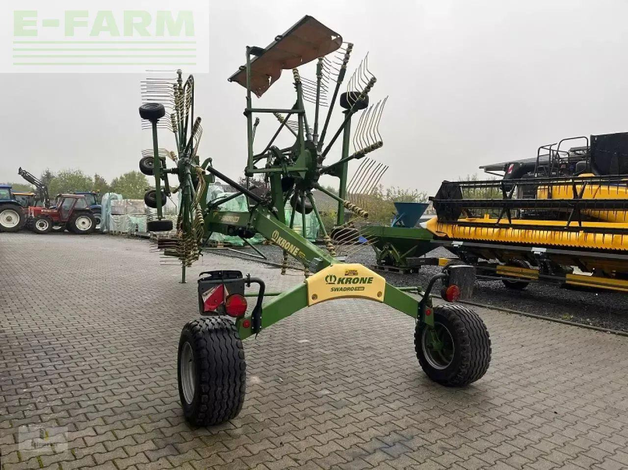 Krone swadro ts 680 - Maşină de întors fânul: Foto 4 Krone swadro ts 680 - Maşină de întors fânul: Foto 4