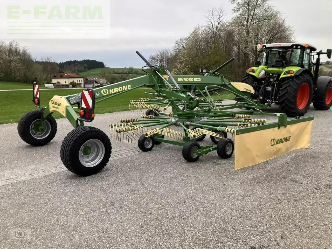 Krone swadro ts 680 - Maşină de întors fânul: Foto 5 Krone swadro ts 680 - Maşină de întors fânul: Foto 5