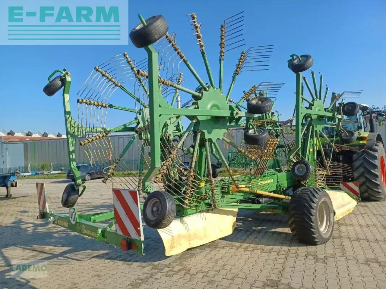 Krone swadro1250 - Maşină de întors fânul: Foto 3 Krone swadro1250 - Maşină de întors fânul: Foto 3