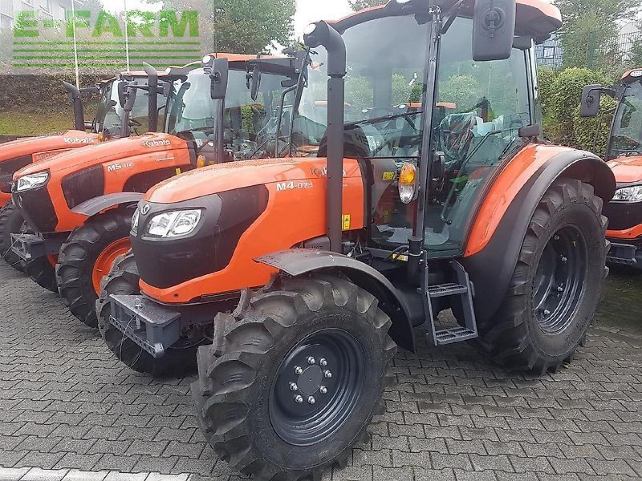 Kubota m4-073cab winterdienstpaket - Tractor agricol: Foto 4 Kubota m4-073cab winterdienstpaket - Tractor agricol: Foto 4