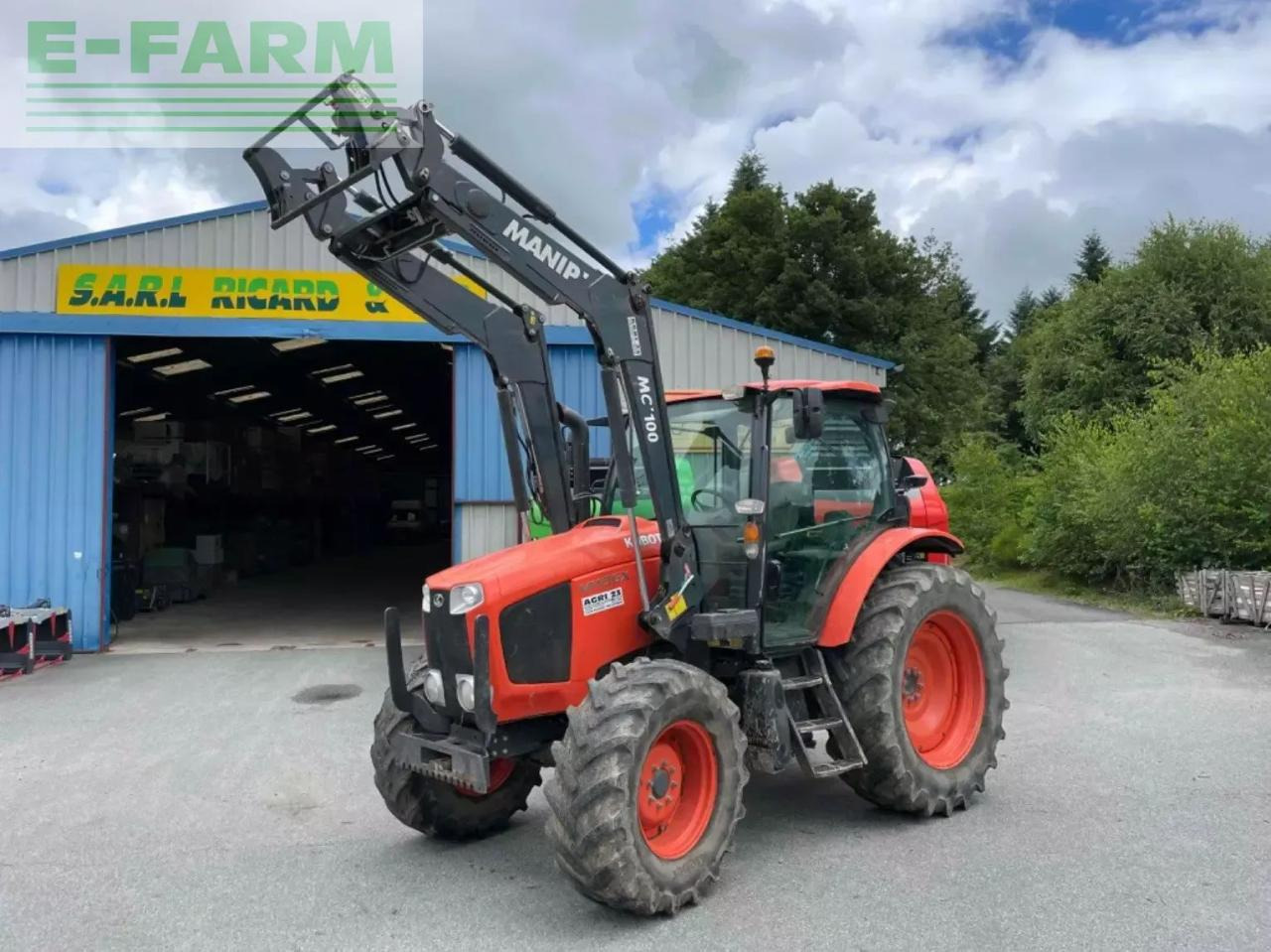 Kubota tracteur agricole m110gx kubota - Tractor agricol: Foto 2 Kubota tracteur agricole m110gx kubota - Tractor agricol: Foto 2