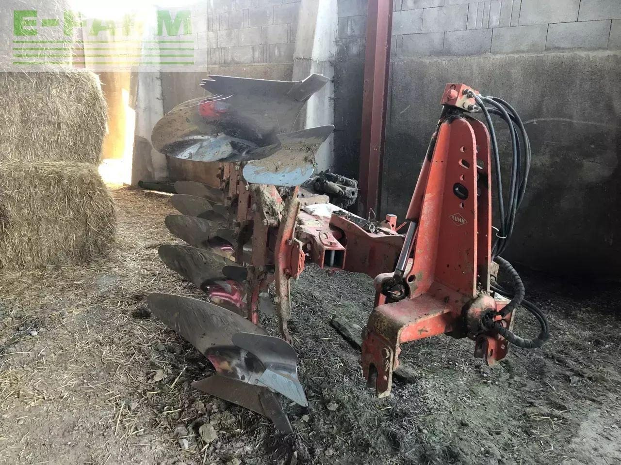 Kuhn 122 varimaster - Plug: Foto 1 Kuhn 122 varimaster - Plug: Foto 1