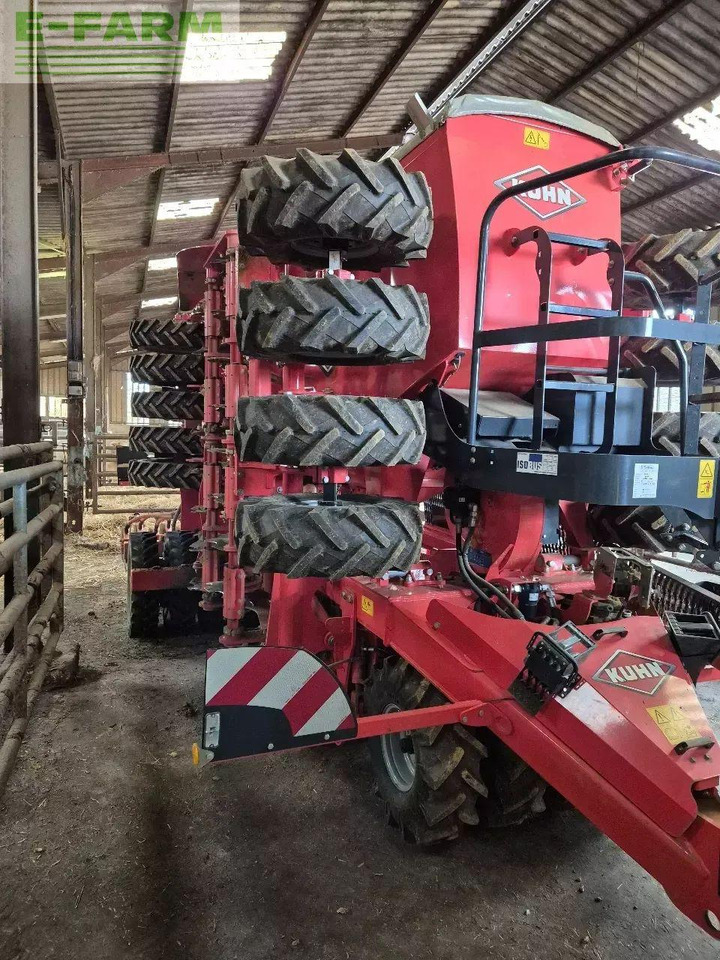 Kuhn espro 6000 rc - Semănătoare de precizie: Foto 2 Kuhn espro 6000 rc - Semănătoare de precizie: Foto 2