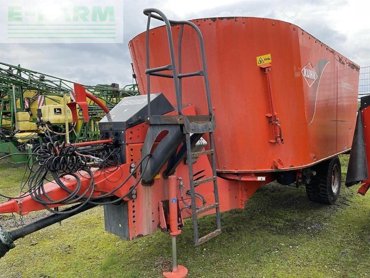 Kuhn euromix 1 1880 - Utilaje de creştere vite: Foto 5 Kuhn euromix 1 1880 - Utilaje de creştere vite: Foto 5