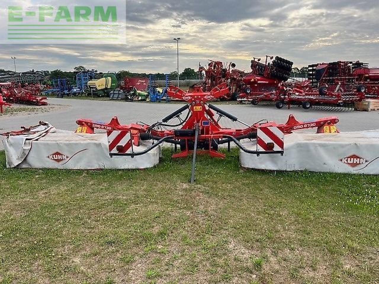 Kuhn gmd 8730ff + gmd 3125f-ff - Cositoare: Foto 1 Kuhn gmd 8730ff + gmd 3125f-ff - Cositoare: Foto 1