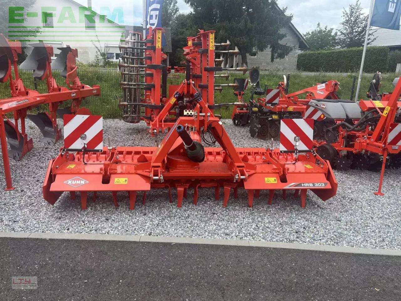 Kuhn hrb 303 d - Maşină pentru prelucrarea solului: Foto 1 Kuhn hrb 303 d - Maşină pentru prelucrarea solului: Foto 1