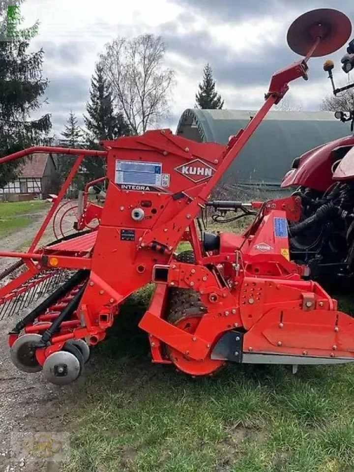 Kuhn integra 3003 sd - Semănătoare combinată: Foto 5 Kuhn integra 3003 sd - Semănătoare combinată: Foto 5