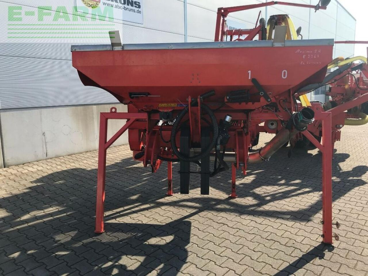 Kuhn maxima 2 - Semănătoare de precizie: Foto 5 Kuhn maxima 2 - Semănătoare de precizie: Foto 5