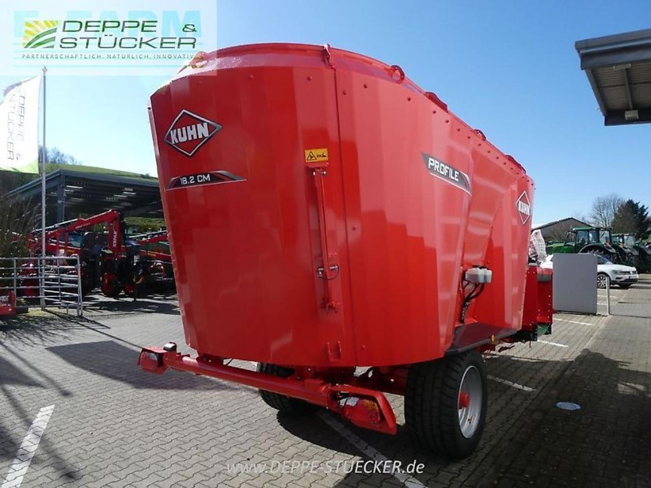 Kuhn profile 18.2 - Utilaje de creştere vite: Foto 4 Kuhn profile 18.2 - Utilaje de creştere vite: Foto 4