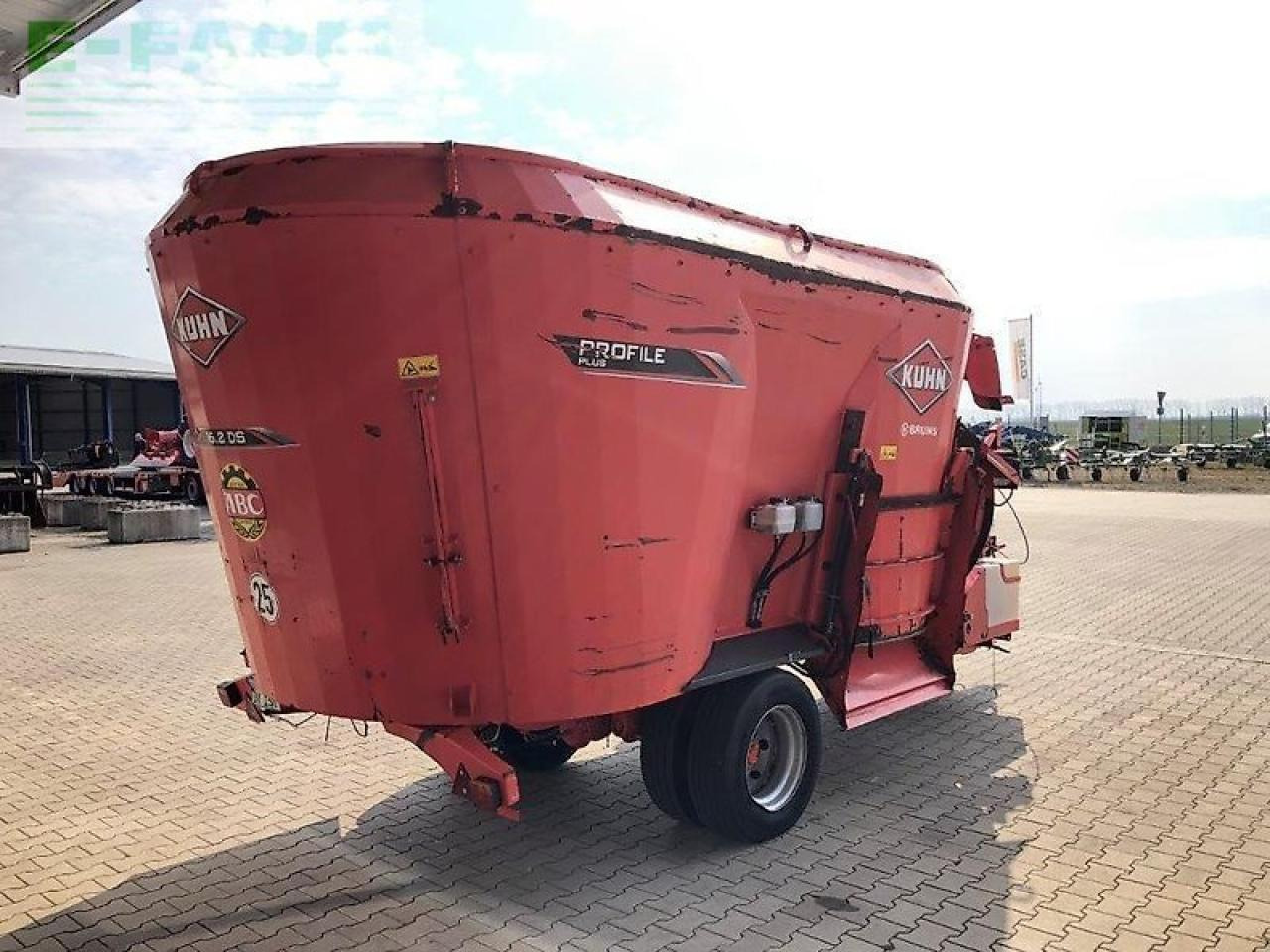 Kuhn profile plus 16.2 ds - Utilaje de creştere vite: Foto 4 Kuhn profile plus 16.2 ds - Utilaje de creştere vite: Foto 4