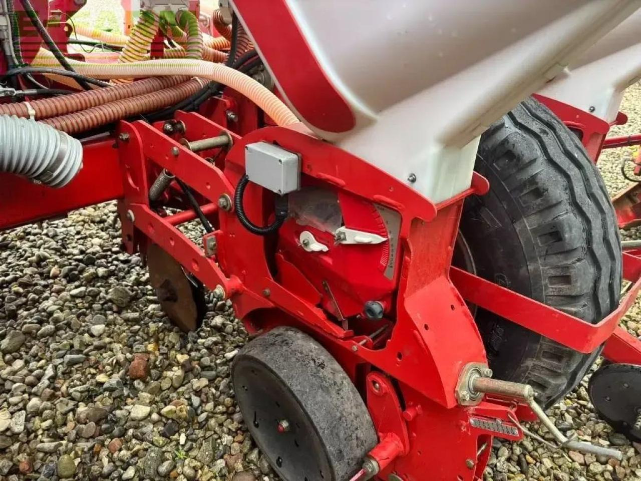 Kverneland e drive optima hd 8 rækket - Semănătoare de precizie: Foto 4 Kverneland e drive optima hd 8 rækket - Semănătoare de precizie: Foto 4