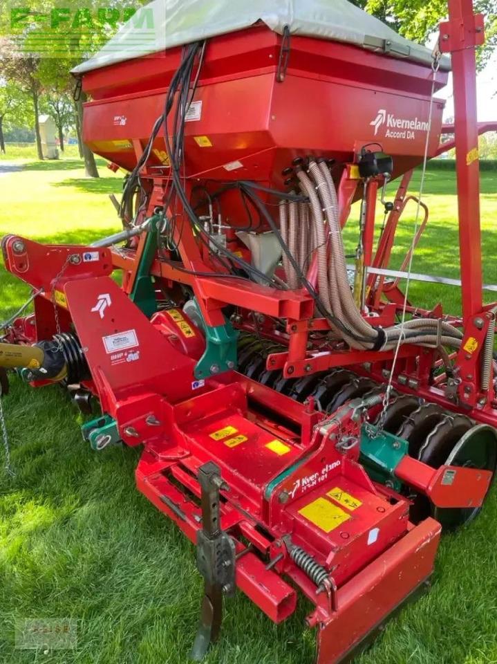 Kverneland ng-h 301 und da 3 meter - Semănătoare combinată: Foto 1 Kverneland ng-h 301 und da 3 meter - Semănătoare combinată: Foto 1