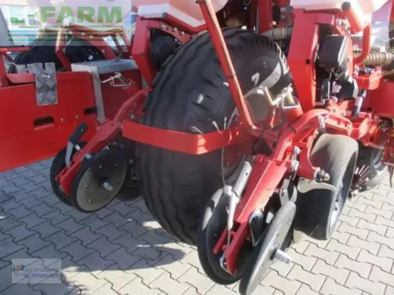 Kverneland optima tf profi sx - Semănătoare de precizie: Foto 5 Kverneland optima tf profi sx - Semănătoare de precizie: Foto 5