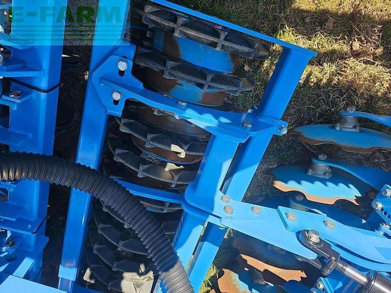 Lemken solitär 8+ / 300 - Semănătoare: Foto 4 Lemken solitär 8+ / 300 - Semănătoare: Foto 4
