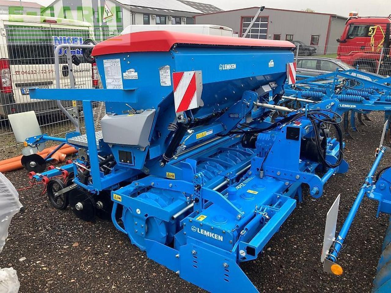 Lemken zirkon 12/300 + saphir 10/300 - Maşină pentru prelucrarea solului: Foto 3 Lemken zirkon 12/300 + saphir 10/300 - Maşină pentru prelucrarea solului: Foto 3