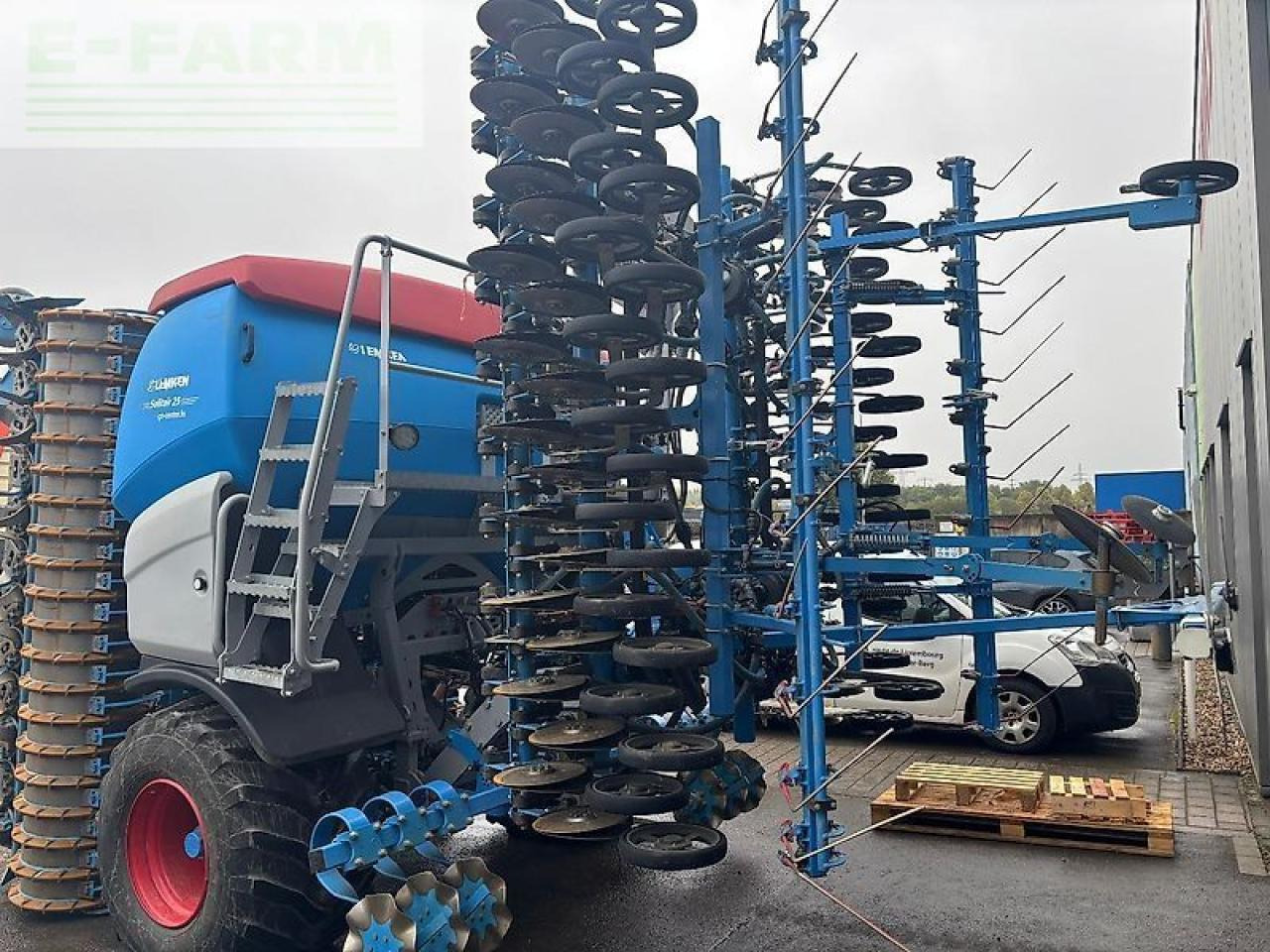 Lemken zirkon 12/600 ka + solitair 25/600 ka 150 - Semănătoare: Foto 5 Lemken zirkon 12/600 ka + solitair 25/600 ka 150 - Semănătoare: Foto 5