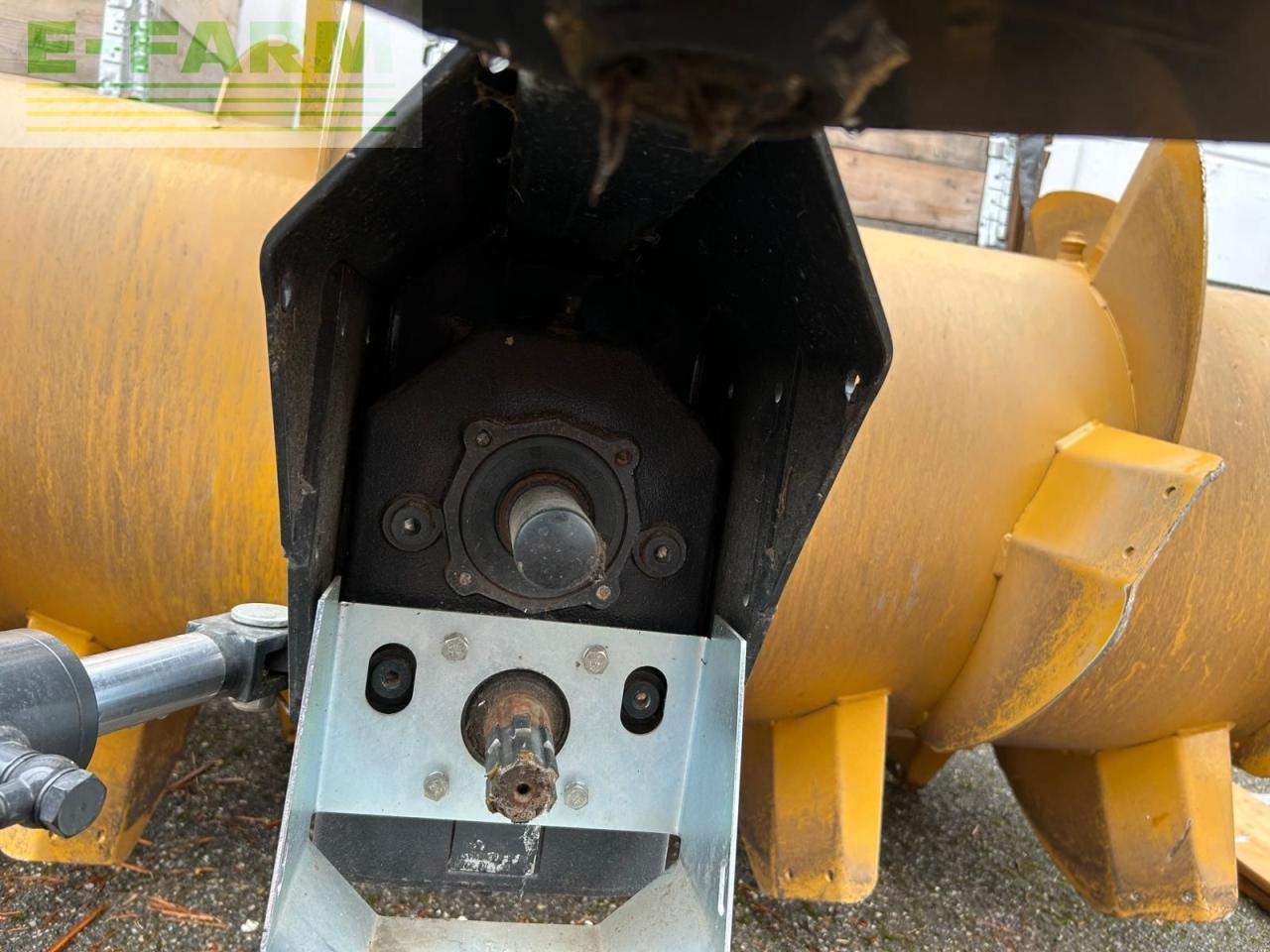 Echipamente pentru furaje Mammut Siloverteiler SF 195Classic: Foto 6 Echipamente pentru furaje Mammut Siloverteiler SF 195Classic: Foto 6