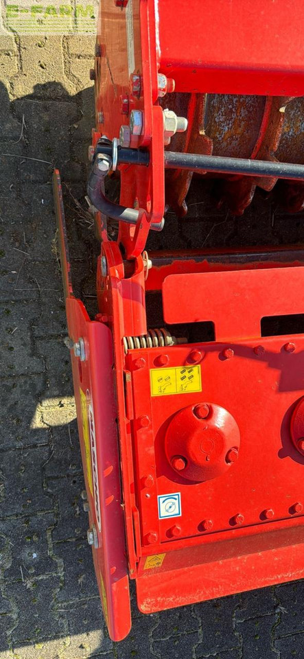 Maşină pentru prelucrarea solului Maschio Toro 7000: Foto 14 Maşină pentru prelucrarea solului Maschio Toro 7000: Foto 14