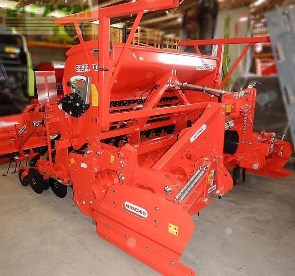 Maschio dama 250 20 corex + dc classic 2500 - Semănătoare: Foto 3 Maschio dama 250 20 corex + dc classic 2500 - Semănătoare: Foto 3