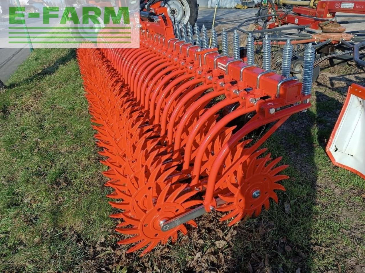 Maschio rompicrosta 6m civ - Maşină pentru prelucrarea solului: Foto 4 Maschio rompicrosta 6m civ - Maşină pentru prelucrarea solului: Foto 4