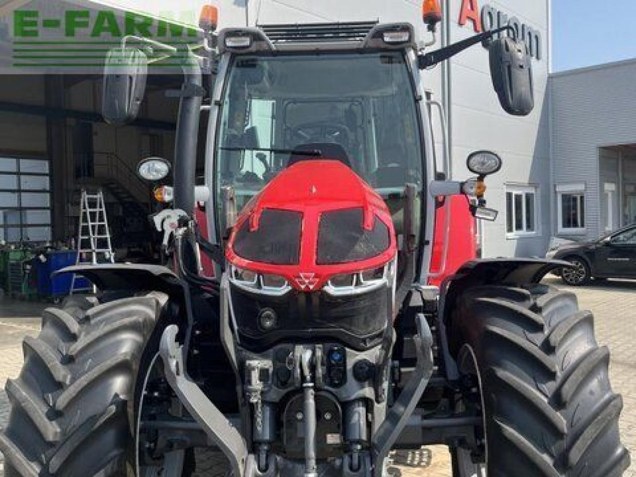 Massey Ferguson 5s.145 - Tractor agricol: Foto 2 Massey Ferguson 5s.145 - Tractor agricol: Foto 2
