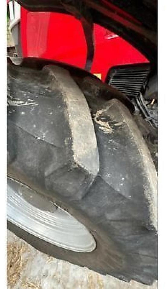 Massey Ferguson 7719s - Tractor agricol: Foto 5 Massey Ferguson 7719s - Tractor agricol: Foto 5