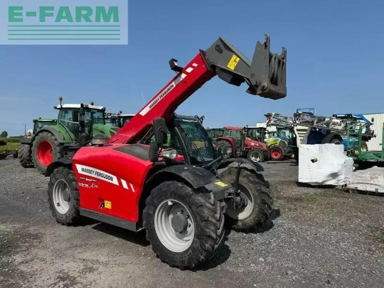 Massey Ferguson 9305 xtra - Stivuitor telescopic: Foto 3 Massey Ferguson 9305 xtra - Stivuitor telescopic: Foto 3
