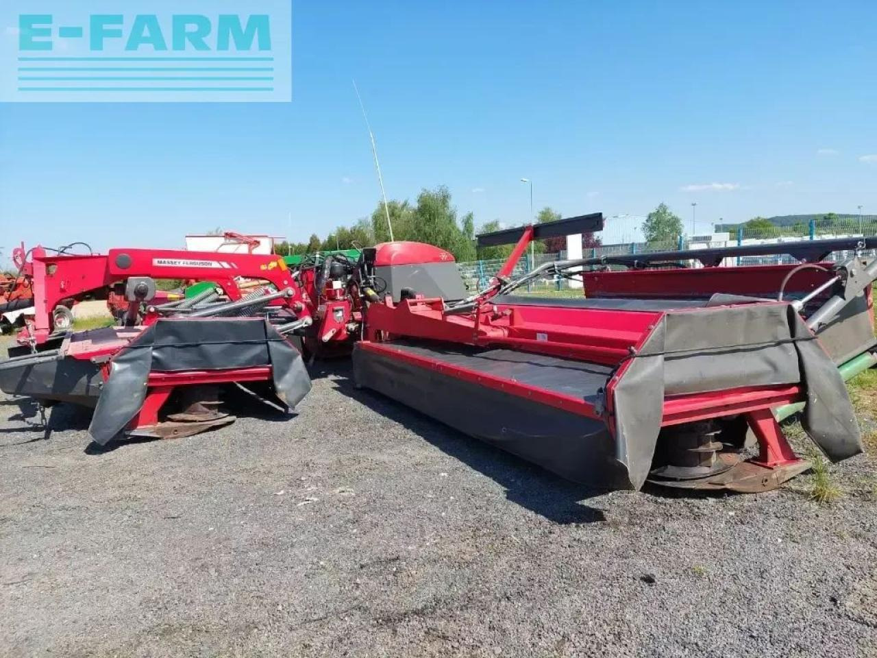 Massey Ferguson combine dm 9114 - Cositoare: Foto 2 Massey Ferguson combine dm 9114 - Cositoare: Foto 2