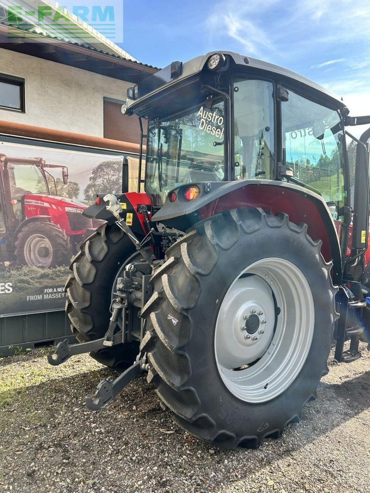 Massey Ferguson mf 5710 m dyna-4 - Tractor agricol: Foto 4 Massey Ferguson mf 5710 m dyna-4 - Tractor agricol: Foto 4