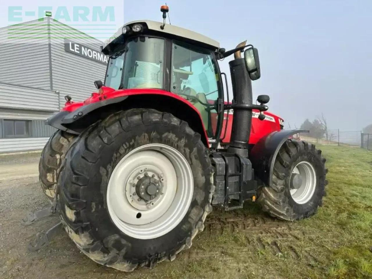 Massey Ferguson mf7724s - Tractor agricol: Foto 3 Massey Ferguson mf7724s - Tractor agricol: Foto 3