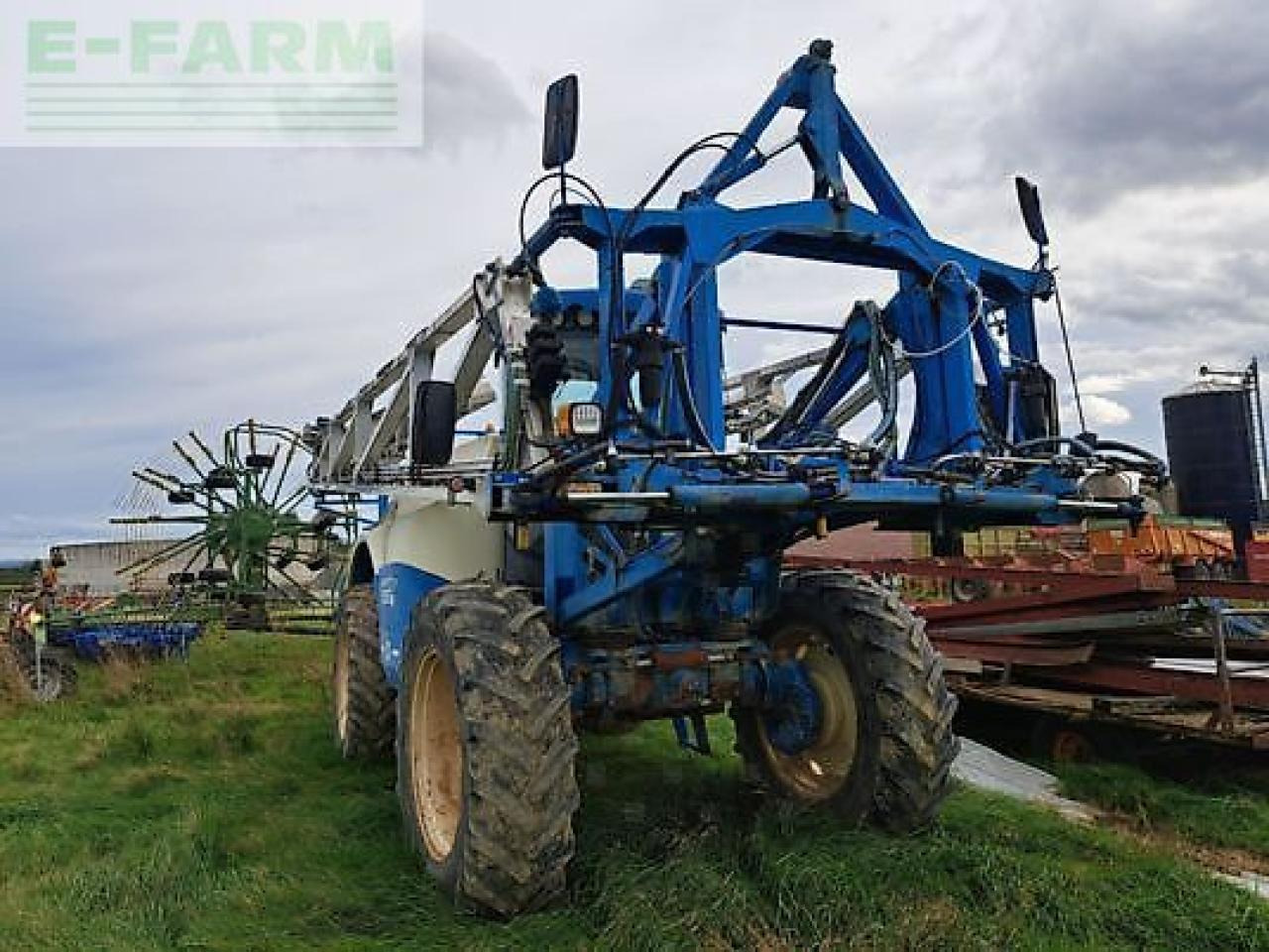 Maşină de erbicidat tractata Matrot maestria 15: Foto 15