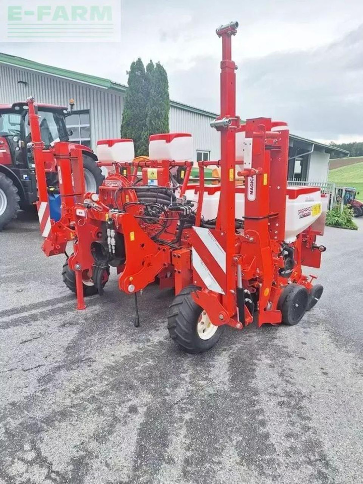 Mustang magica 6-reihige isotronic einzelkornsämaschine - Semănătoare de precizie: Foto 1 Mustang magica 6-reihige isotronic einzelkornsämaschine - Semănătoare de precizie: Foto 1