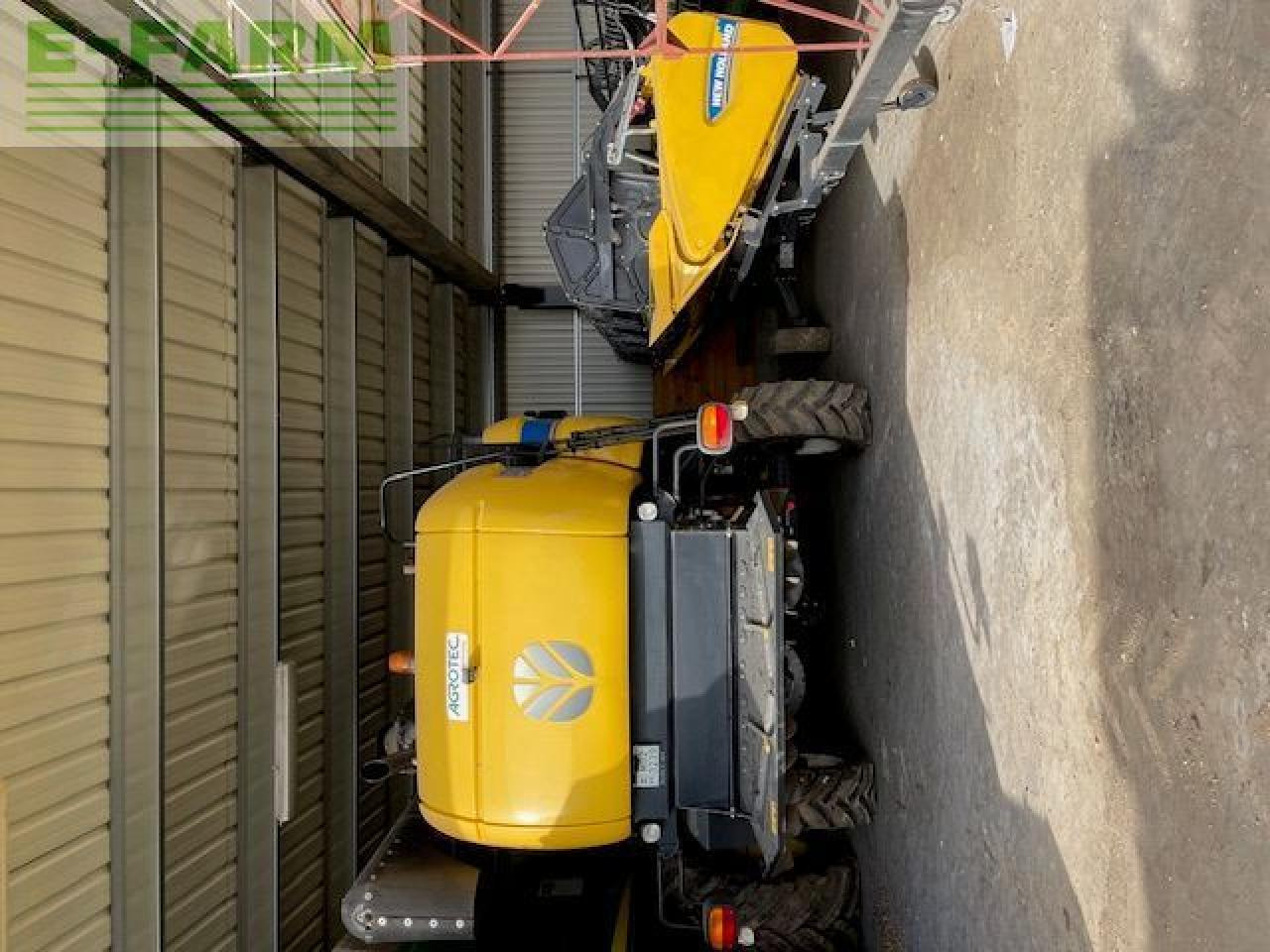 New Holland CX6090 - Combină de recoltat cereale: Foto 4 New Holland CX6090 - Combină de recoltat cereale: Foto 4