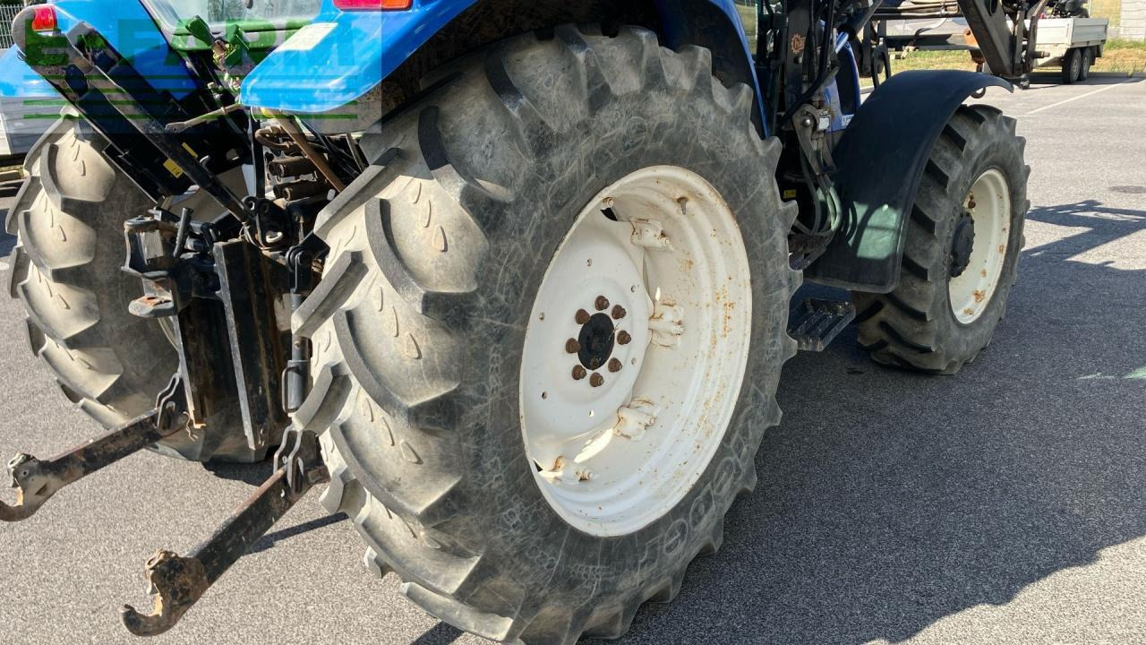 Tractor agricol New Holland TL 80 A A: Foto 17 Tractor agricol New Holland TL 80 A A: Foto 17